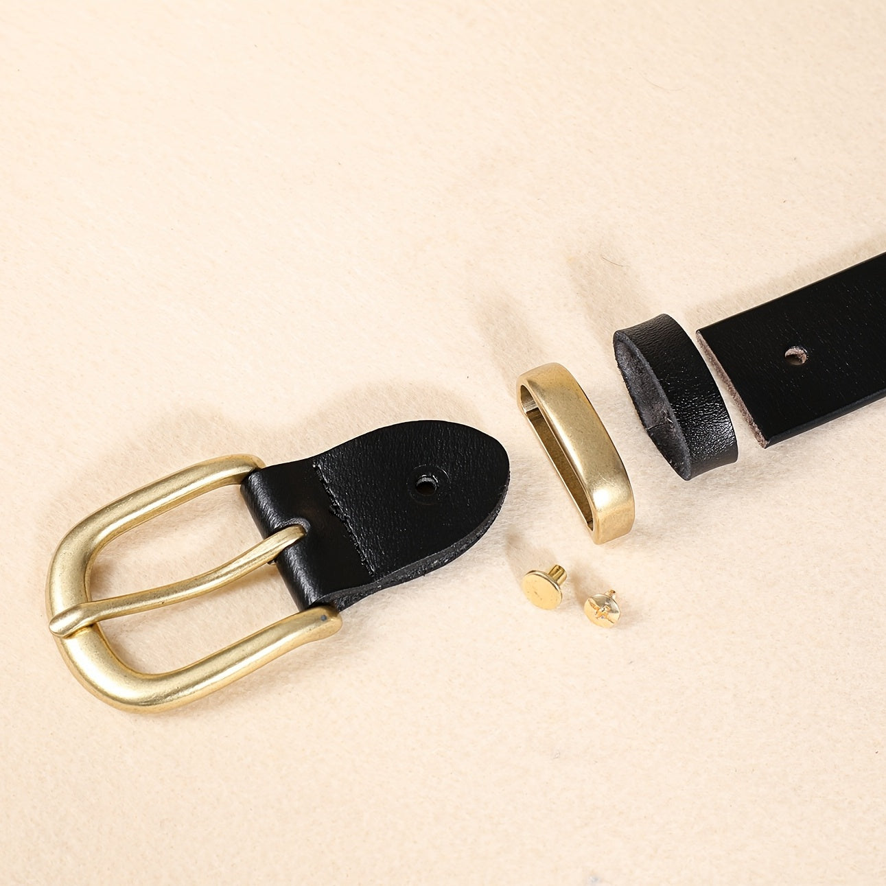 Ceinture à Boucle Classique en Cuir pour Femme Iris — visuel 6