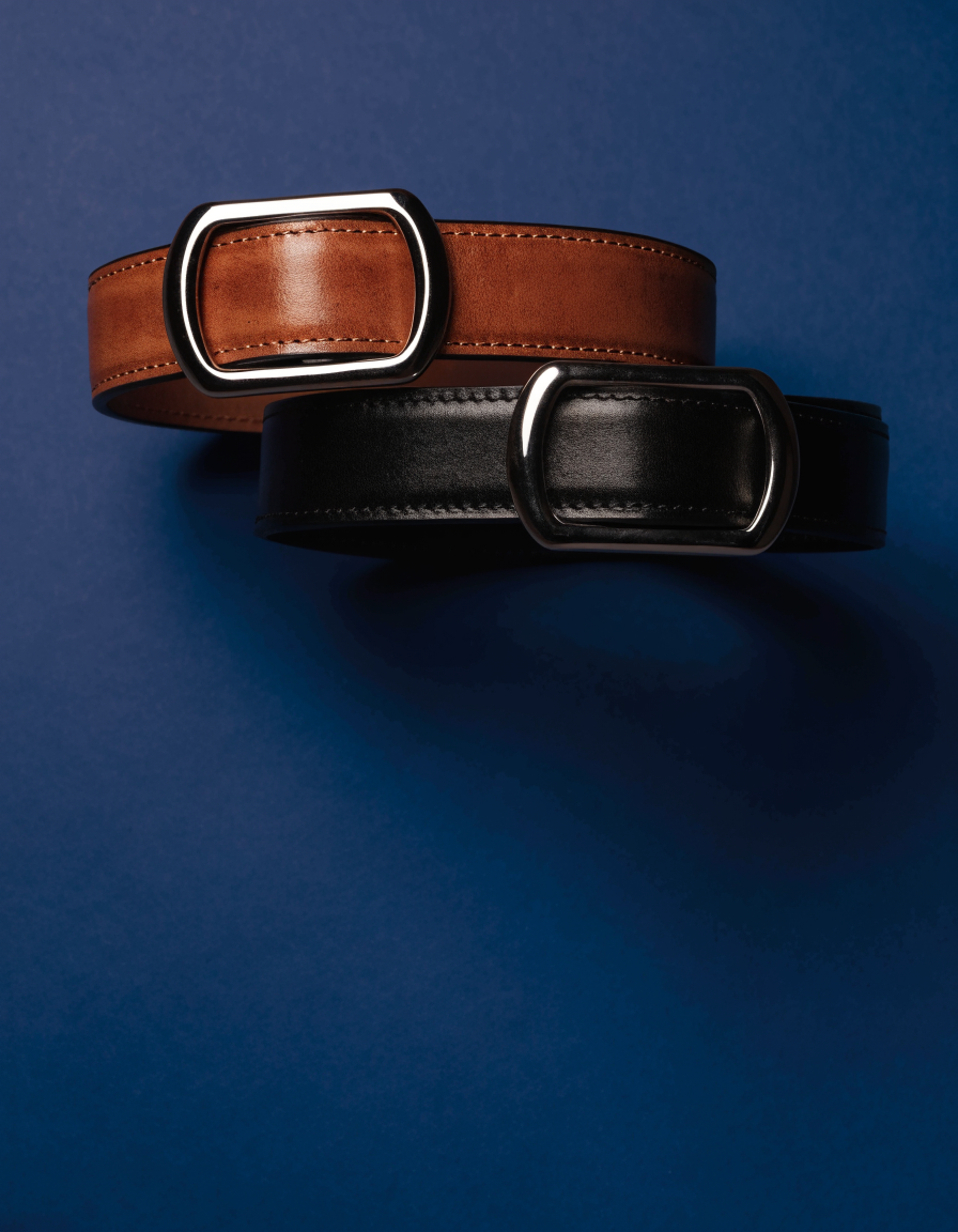 Deux ceintures en cuir cognac et noire, offre 2e à -50 %